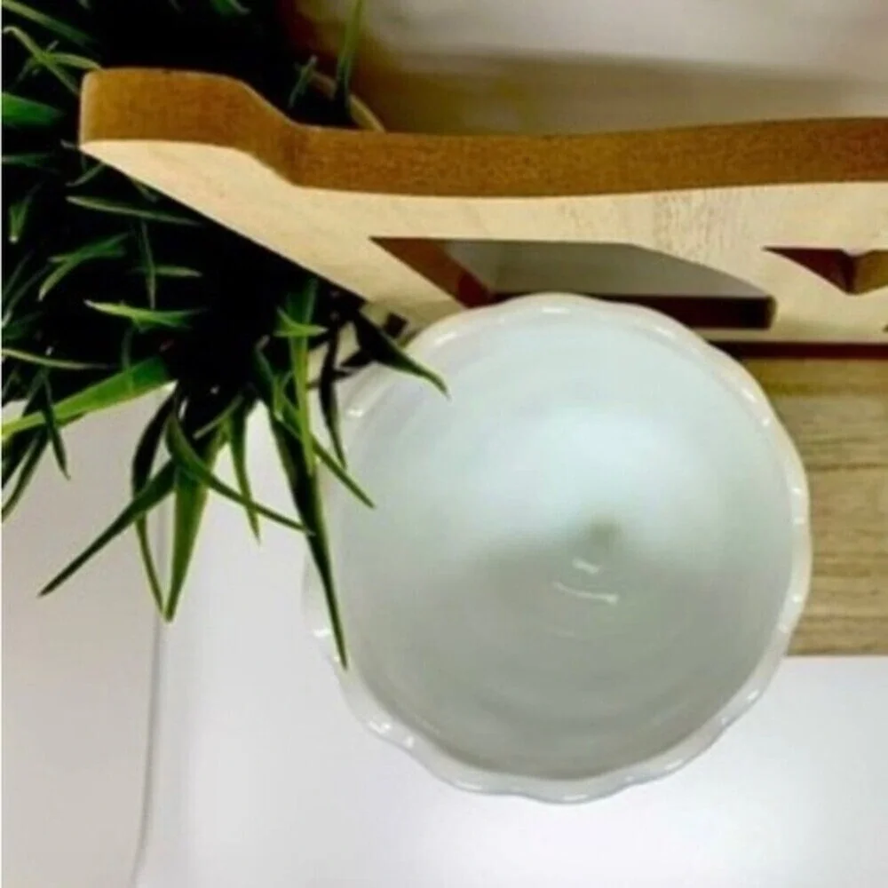 E.O.Brody Vintage‎ White Milk Glass Thumb Print Pattern Vase Planter Bowl Dish